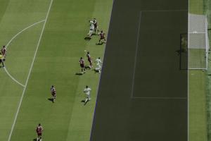 判罚分析机构质疑FIFA澄清划线:进攻球员踩到线,防守者没碰到线